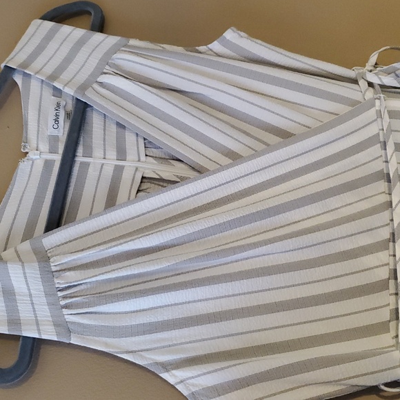 Calvin Klein White Grey Faux-Wrap Striped A-Line Maxi Dress Size 10 NWOT'S - Picture 8 of 13